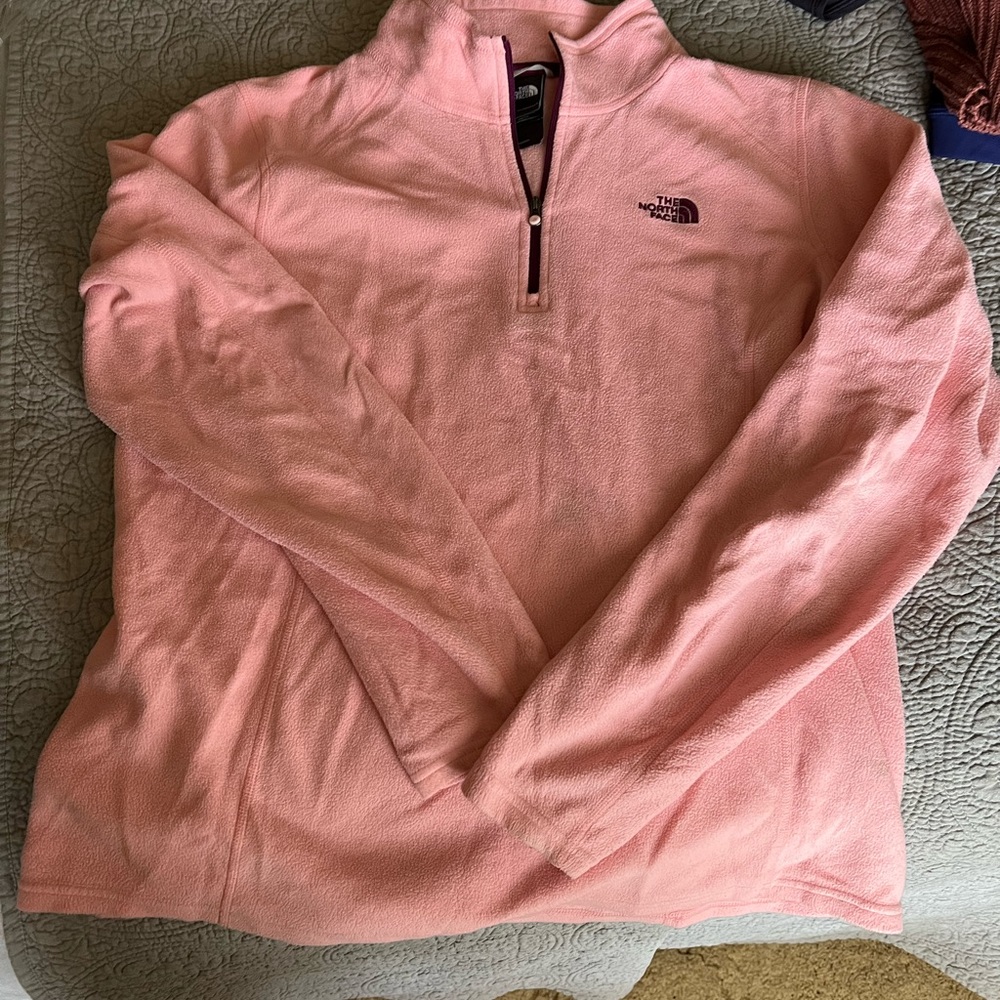 Northface Women’s 1/4 Zip fleece Pink